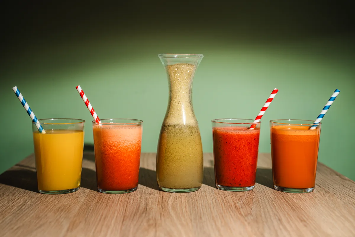 Zumos naturales recién exprimidos